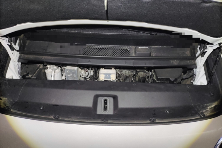 理想汽车 理想MEGA 2024款 Ultra局部细节24