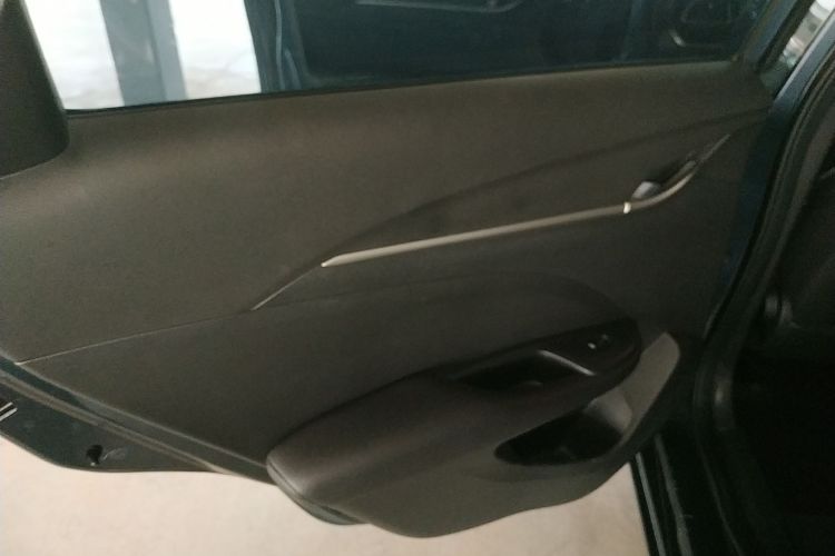 别克 英朗 2021款 改款 典范 1.5L 自动精英型中控内饰7008