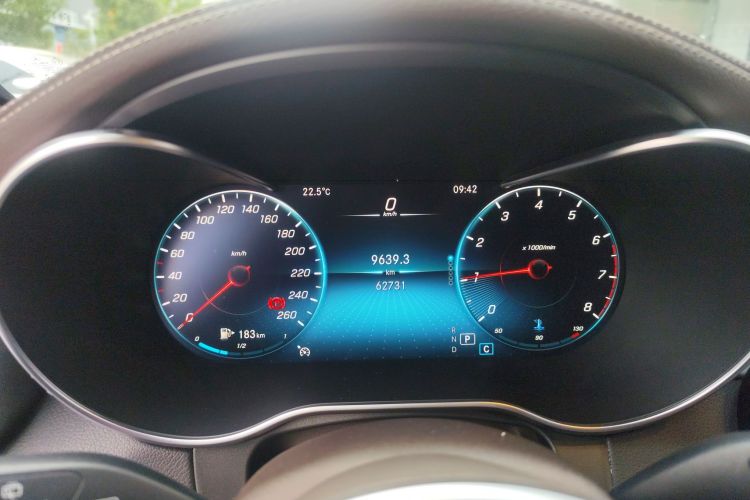 奔驰GLC 2021款 GLC 260 L 4MATIC 动感型中控内饰14