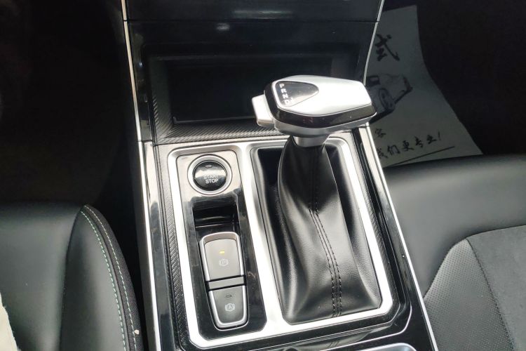 江淮汽车 江淮A5 PLUS 2023款 1.5T 自动尊贵型中控内饰18