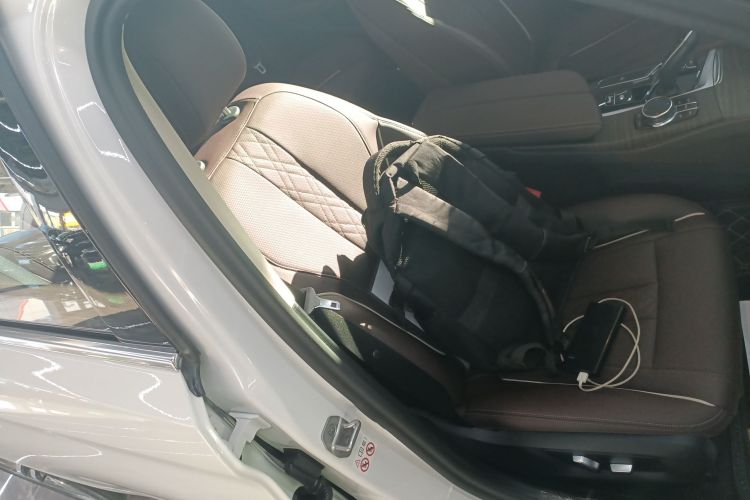 宝马5系 2023款 530Li 领先型 豪华套装局部细节41