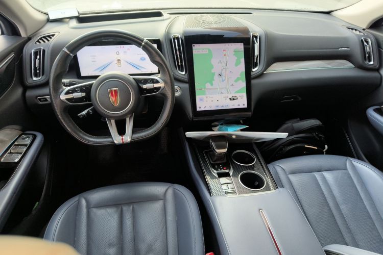 红旗HS3 2023款 2.0T 四驱有为版中控内饰12