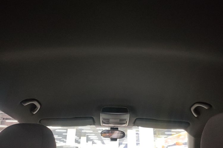 大众 甲壳虫 2014款 1.4TSI 时尚型中控内饰22