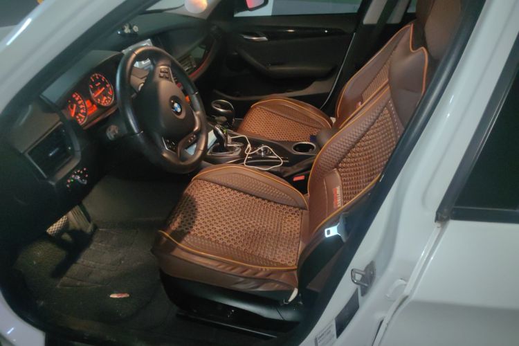 宝马X1 2015款 sDrive18i 时尚晋级版中控内饰19