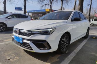 荣威i5 2021款 1.5L 手动钻石版