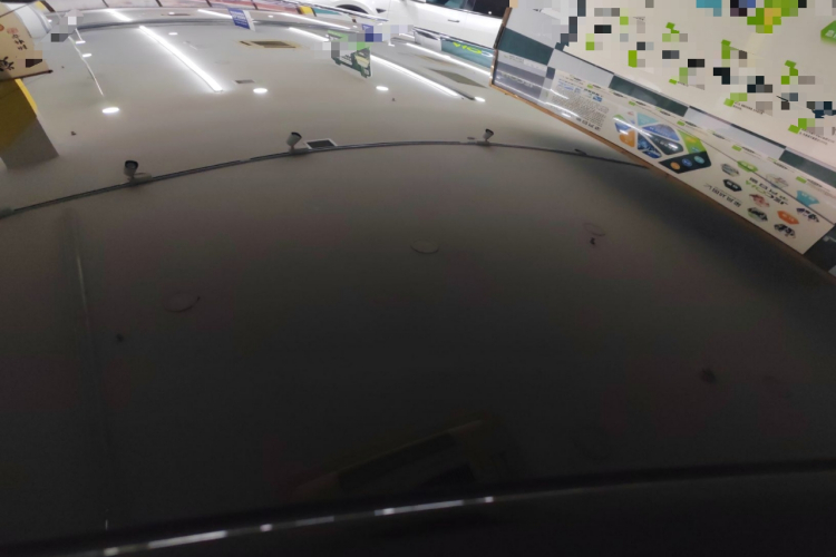 特斯拉 Model 3 2022款 Performance高性能全轮驱动版车身外观57