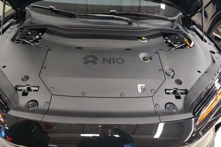 蔚来ET5T 2023款 75kWh Touring机舱底盘24