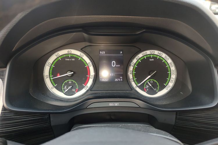 斯柯达 柯迪亚克 2018款 TSI330 5座两驱豪华优享版中控内饰14