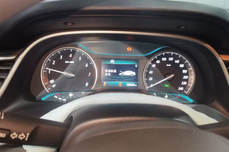 别克 英朗 2021款 典范 1.5L 自动精英型中控内饰14