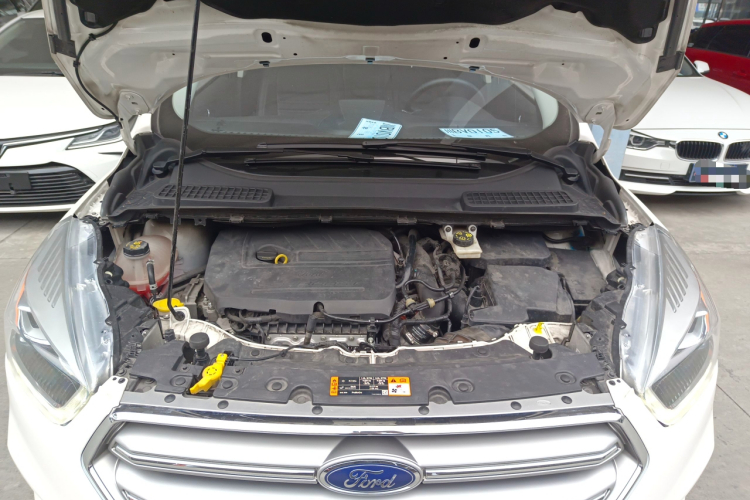 福特 翼虎 2017款 EcoBoost 180 两驱豪翼型机舱底盘24