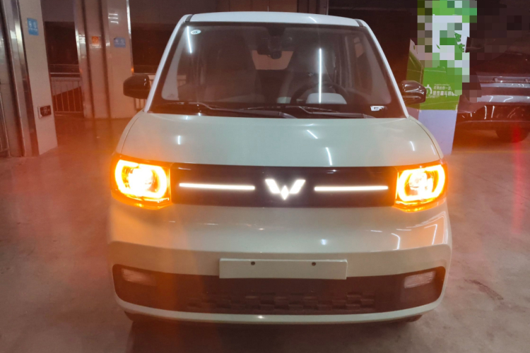 五菱汽车 宏光MINIEV 2022款 马卡龙时尚款 磷酸铁锂车身外观6001