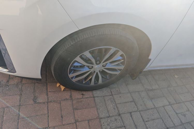 别克GL8 2023款 ES陆尊 舒适型车身外观6003