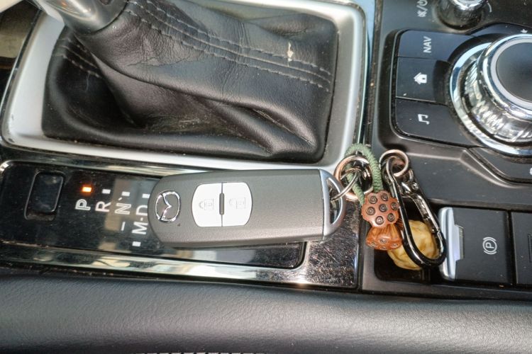 马自达CX-4 2016款 2.0L 自动两驱蓝天活力版中控内饰7001