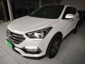 现代 胜达 2017款 2.4L 自动两驱智能型 5座