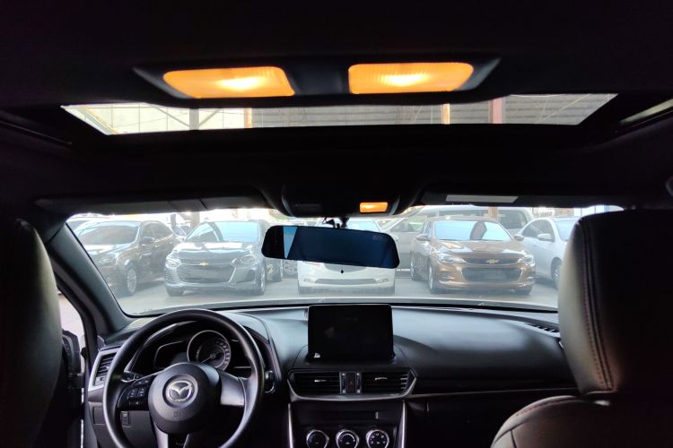 马自达CX-4 2016款 2.0L 自动两驱蓝天活力版局部细节22