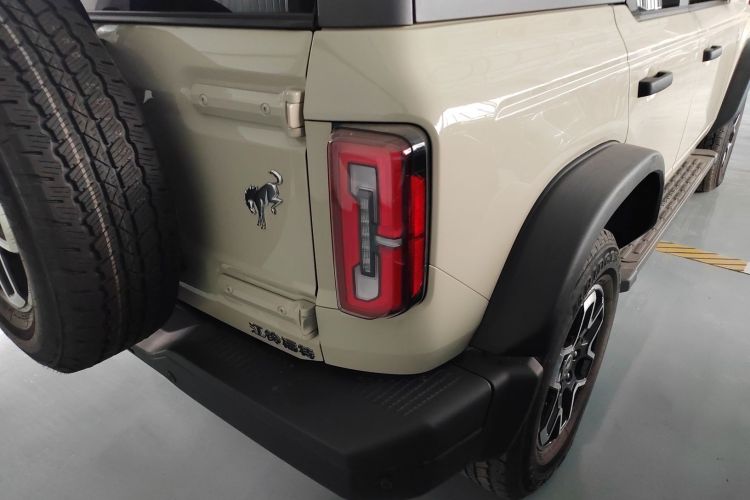 福特烈马 2024款 2.3T 长滩车身外观9