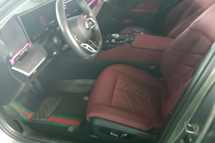 宝马5系 2024款 530Li 领先型 M运动套装局部细节19