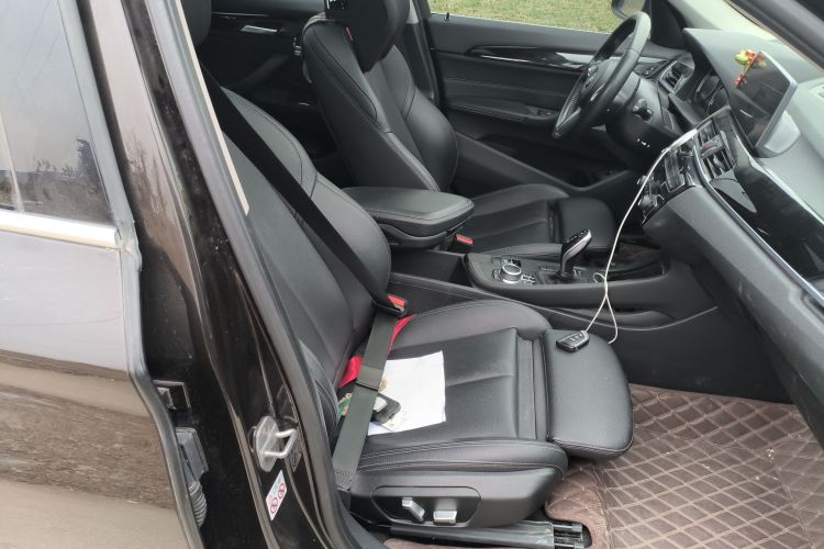 宝马X1 2021款 sDrive25Li 领先型局部细节41