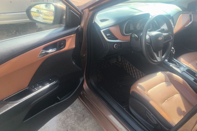 雪佛兰 科沃兹 2016款 1.5L 自动欣尚版中控内饰20