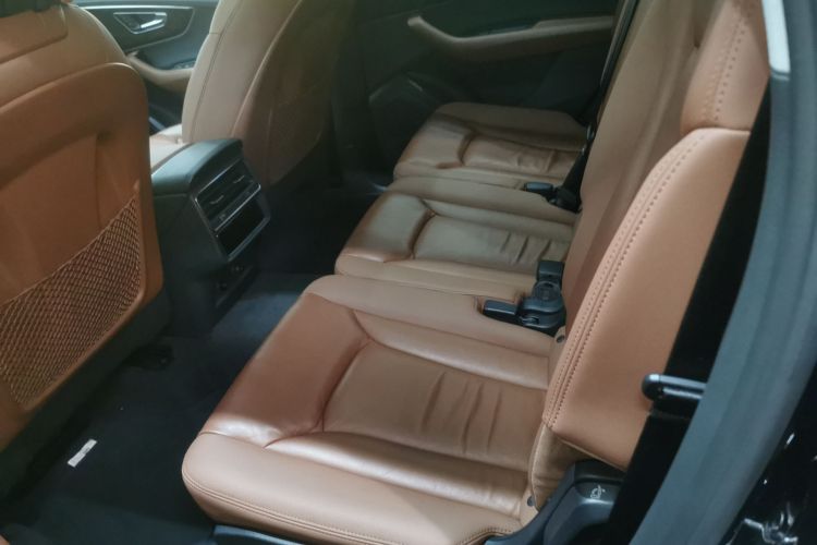 奥迪Q7 2020款 55 TFSI quattro S line运动型中控内饰21