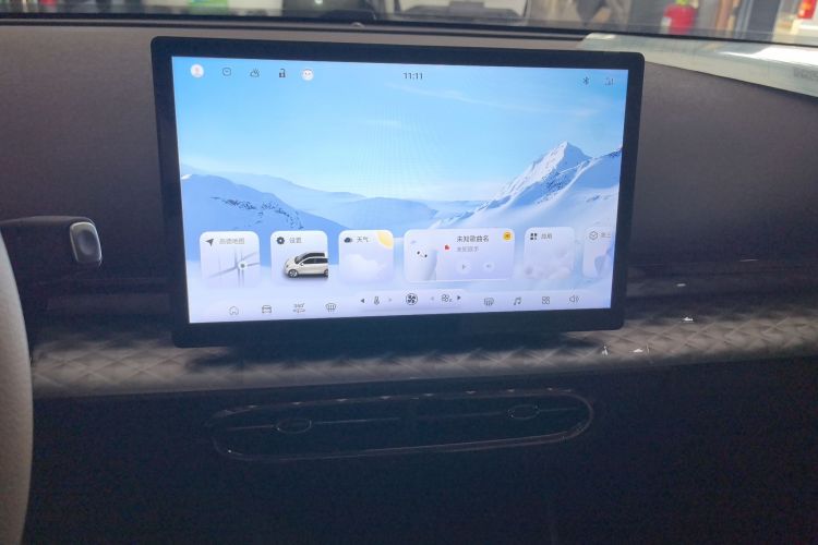 江淮钇为 钇为3 2023款 505km Air中控内饰16