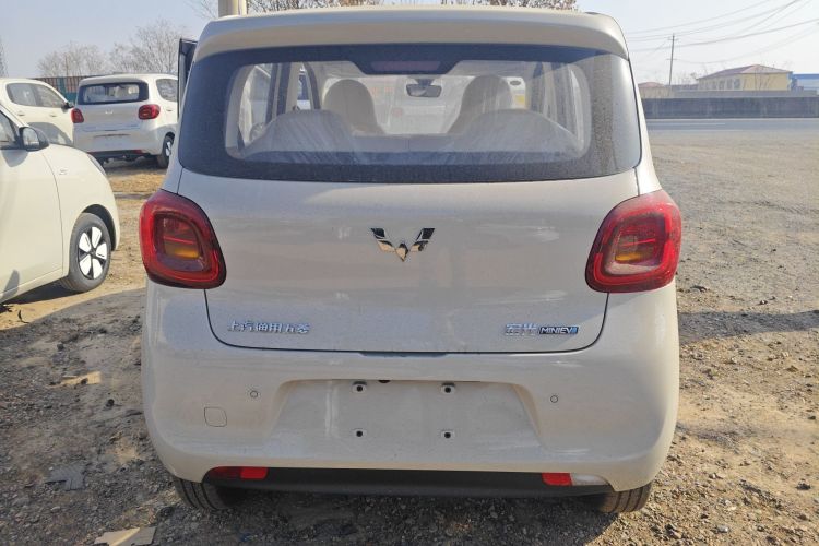 五菱汽车 宏光MINIEV 2025款 四门版 进阶款车身外观6