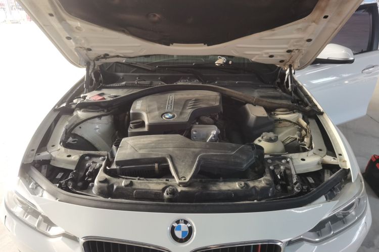 宝马3系 2015款 320Li 超悦版时尚型局部细节24