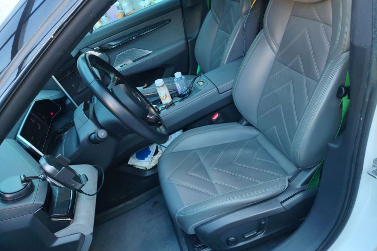 极氪001 2021款 超长续航双电机 YOU版局部细节19