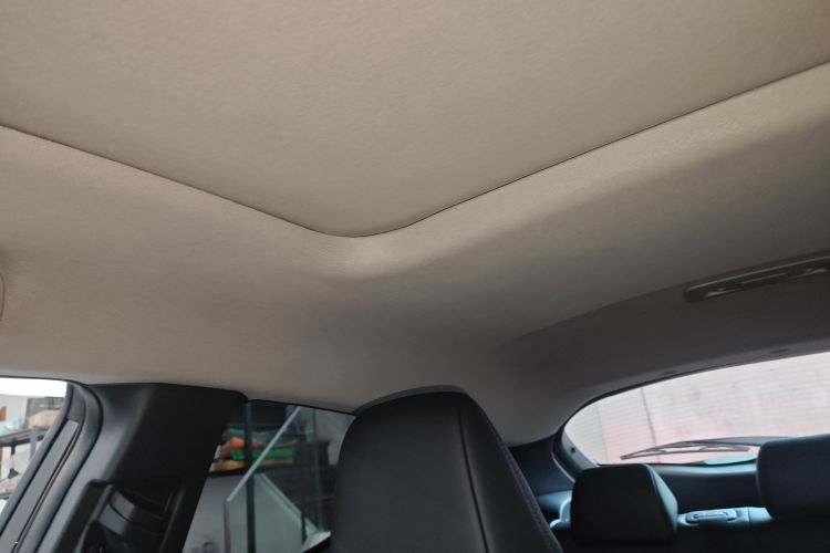 丰田C-HR 2021款 2.0L 豪华版中控内饰22