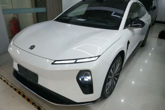蔚来ET9 2025款 102kWh
