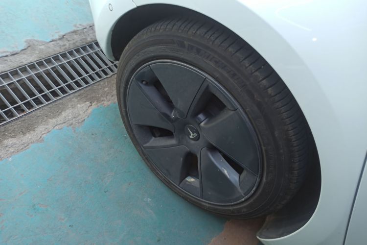 特斯拉 Model 3 2022款 后轮驱动版车身外观6002