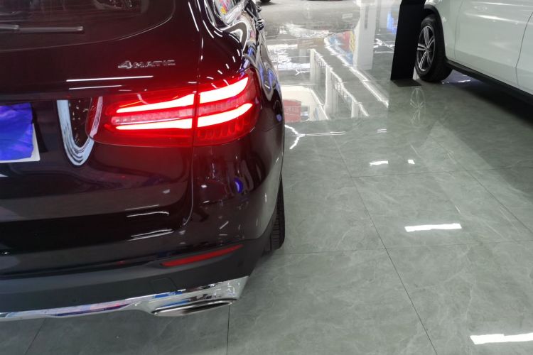 奔驰GLC 2019款 GLC 200 L 4MATIC车身外观9