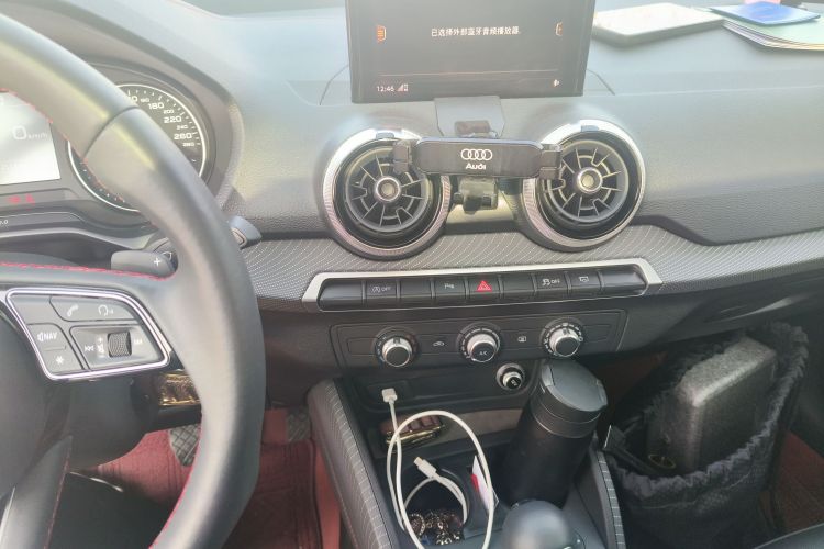 奥迪Q2L 2024款 35TFSI 进取动感型中控内饰16