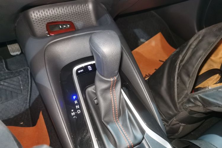 丰田 卡罗拉 2021款 1.2T S-CVT精英PLUS版中控内饰18