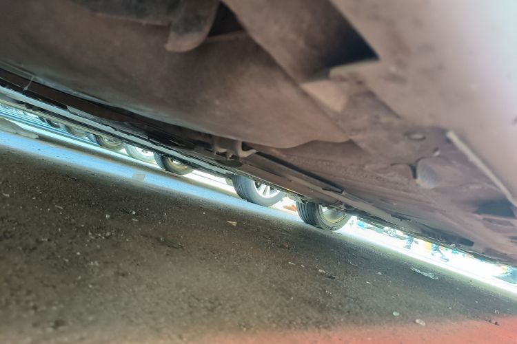 日产 骊威 2013款 劲锐 1.6XV CVT豪华版局部细节9002