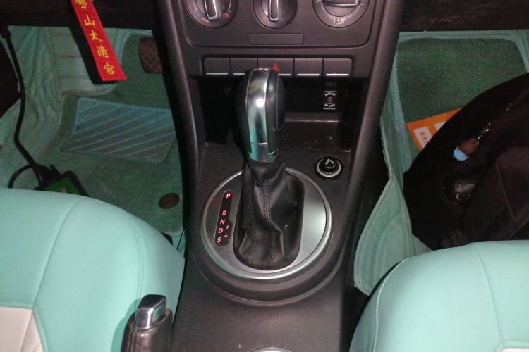 大众 甲壳虫 2014款 1.2TSI 时尚型中控内饰18