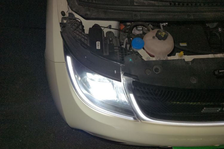 比亚迪 海豚 2021款 405km 时尚版局部细节9006