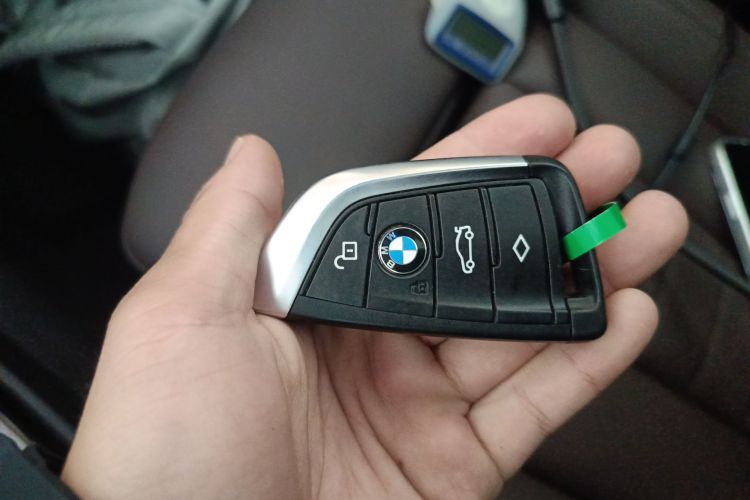 宝马iX3 2021款 领先型中控内饰7001