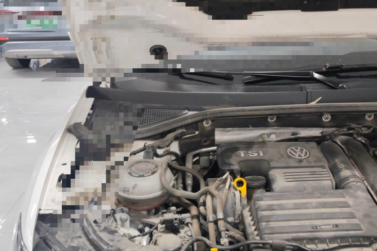 大众 T-ROC探歌 2020款 280TSI DSG两驱舒适型机舱底盘25