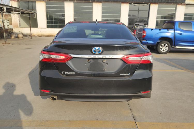 丰田 凯美瑞 2021款 双擎 2.5HG 豪华版车身外观6