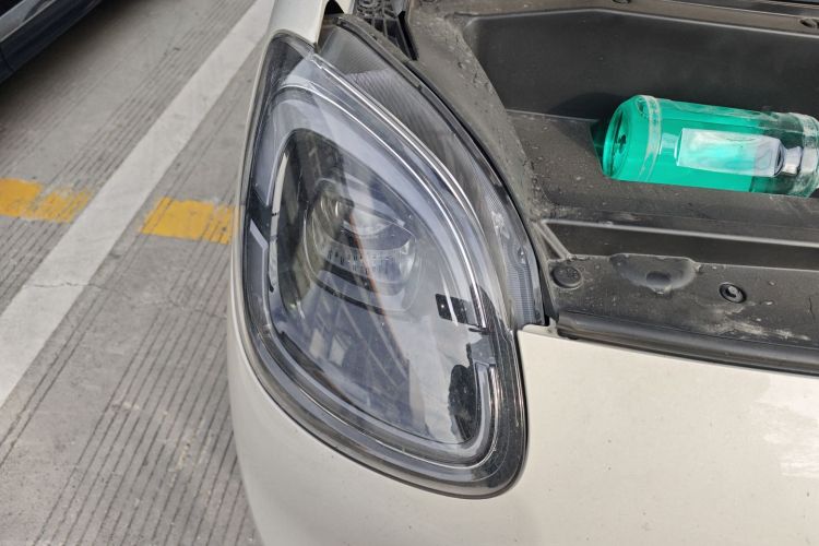 五菱汽车 宏光MINIEV 2025款 四门版 进阶款车身外观8