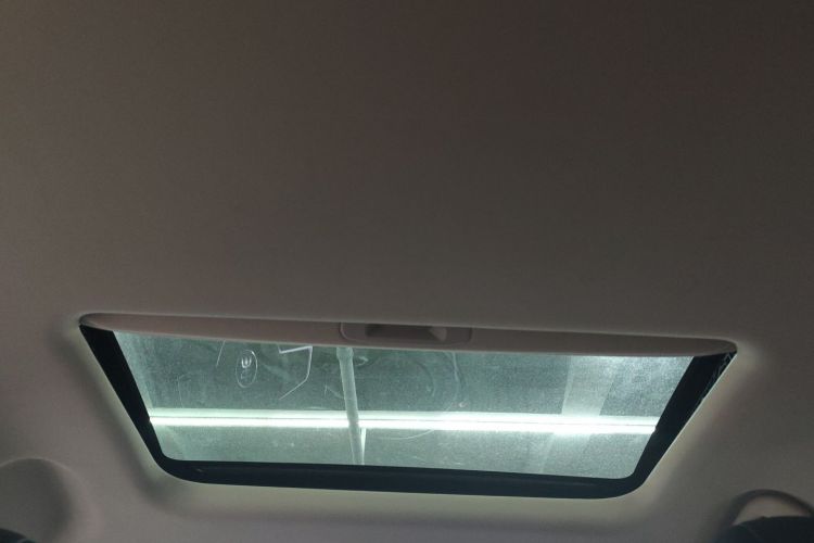 比亚迪 宋MAX 2021款 升级版 1.5T 自动豪华型 7座中控内饰22