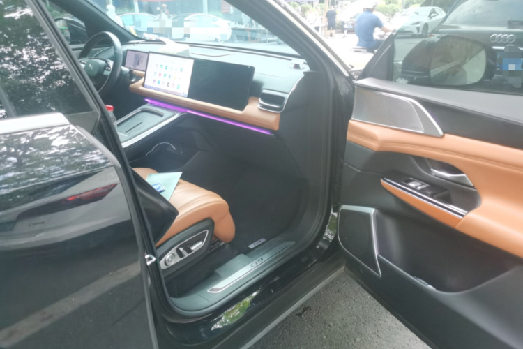 小鹏G9 2024款 702 Max局部细节9005