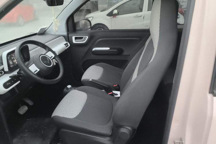 五菱汽车 宏光MINIEV 2024款 第三代 215km 青春版中控内饰19