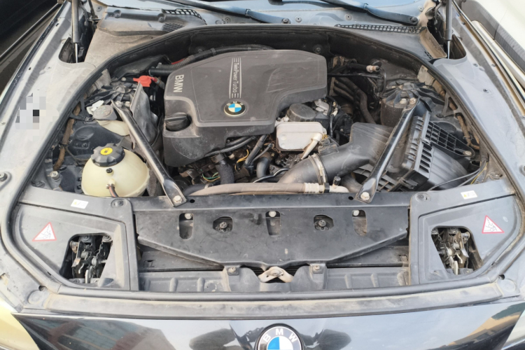 宝马5系 2013款 525Li 豪华型局部细节24