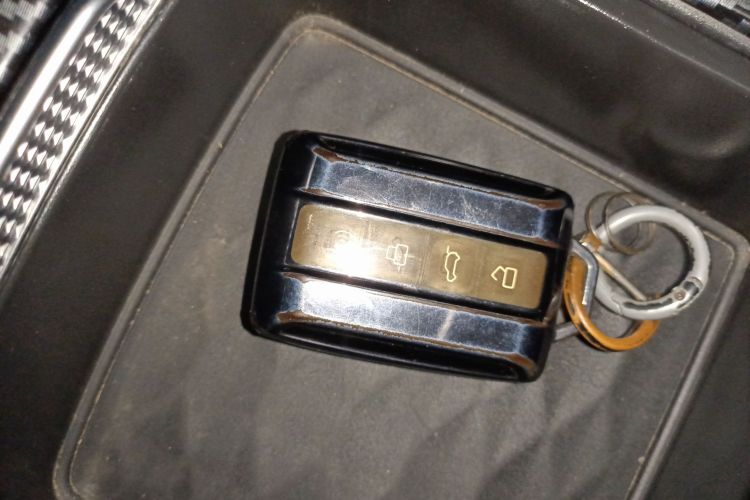 坦克300 2021款 越野版 2.0T 征服者中控内饰11