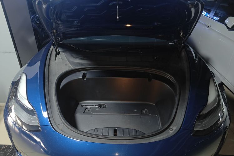 特斯拉 Model 3 2019款 标准续航后驱升级版局部细节24