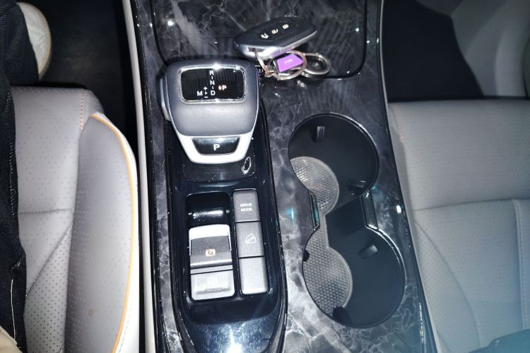 东风风行 风行游艇 2022款 1.5T DCT逐浪版中控内饰18