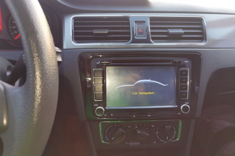 大众 桑塔纳 2015款 1.6L 自动舒适版中控内饰16