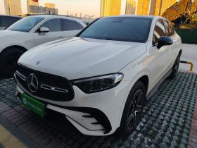 奔驰GLC轿跑 2025款 改款 GLC 260 4MATIC 轿跑SUV